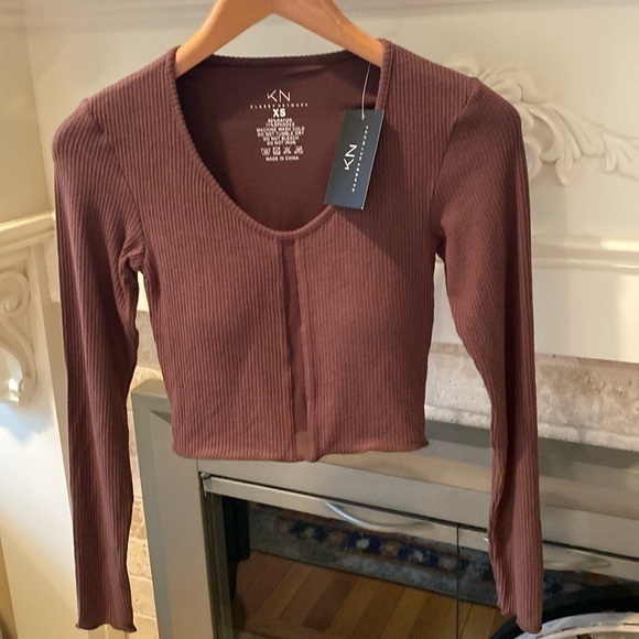 Klassy Network Tops - Klassy Network brand new cropped long sleeve shirt built in bra XS extra small